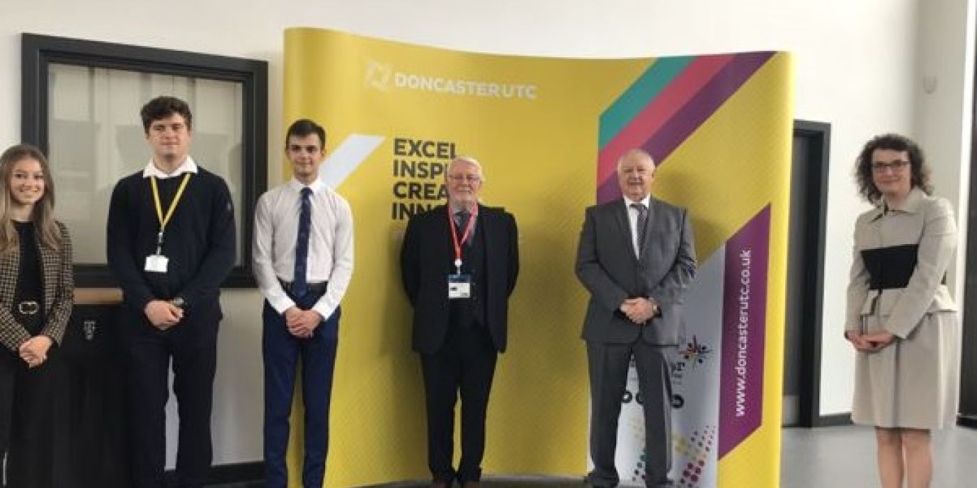 Minister for the school system visits Doncaster utc!