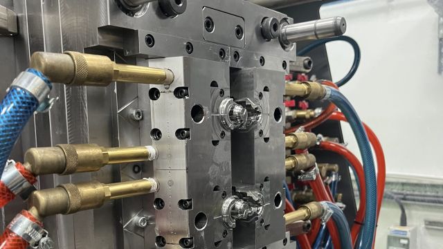 Doncaster firm’s 3D metal printing solution will be used to produce bottle caps for worldwide use