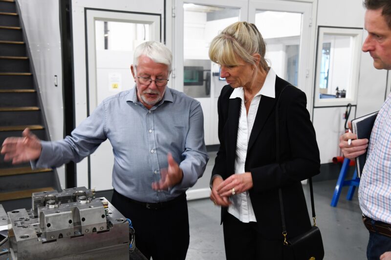 South Yorkshire’s Lord Lieutenant visits Doncaster firm 10